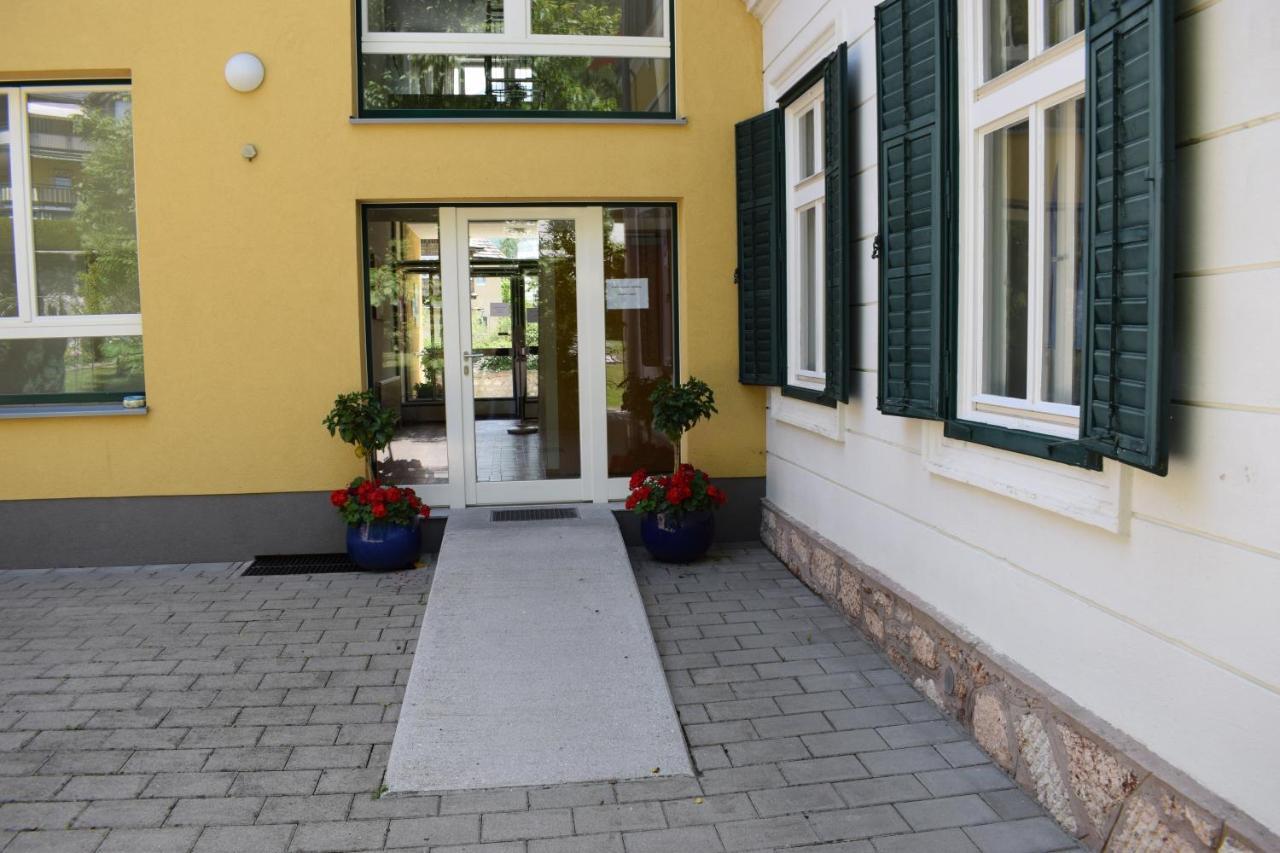 Fruehstueckspension Josefinum Bad Aussee Kültér fotó