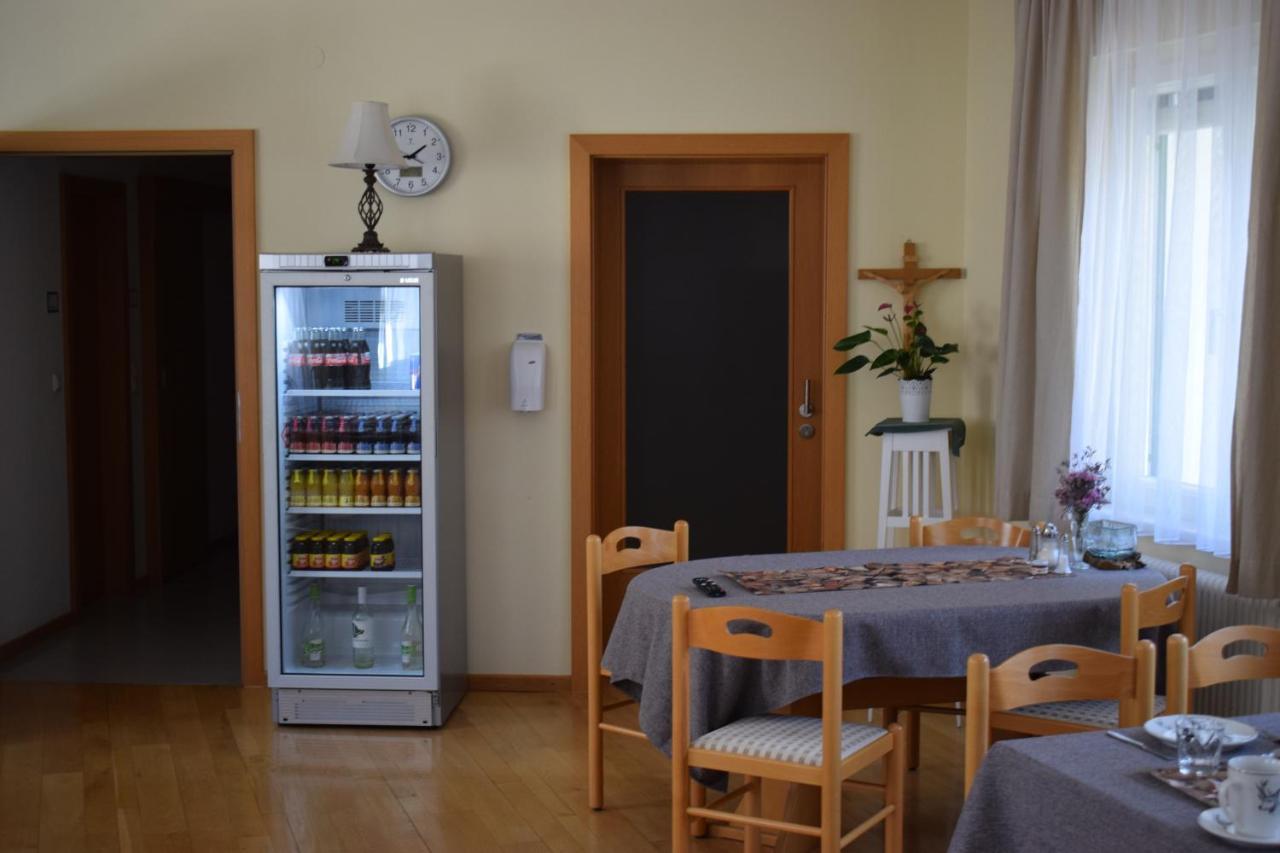 Fruehstueckspension Josefinum Bad Aussee Kültér fotó